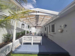 3-bed recently-renovated coastal style home - unit 1